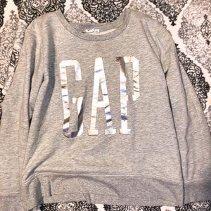 brand new gap sweatshirt